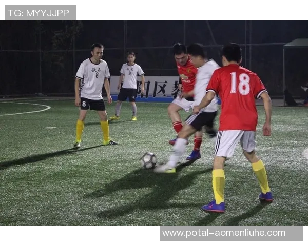 南京足球队在邀请赛中的比赛经验与表现分析