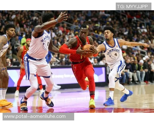 总决赛杜克大学对决劲敌展现篮球巅峰对抗的精彩瞬间