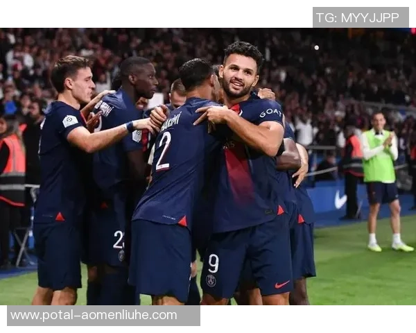 曼联对阵大巴黎精彩直播全程回顾及赛后分析